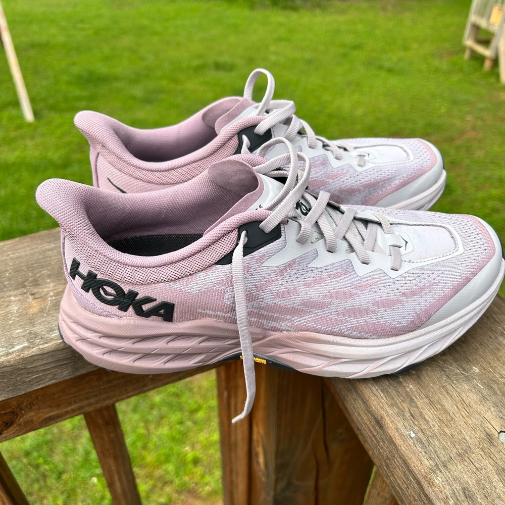 Hoka Speedgoat 5 Women’s 9.5B